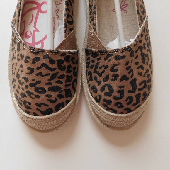 SUGAR Womens Elenore Canvas Flats Slip-On Espadrilles Shoes Leopard Size 6.5 - Picture 8 of 10